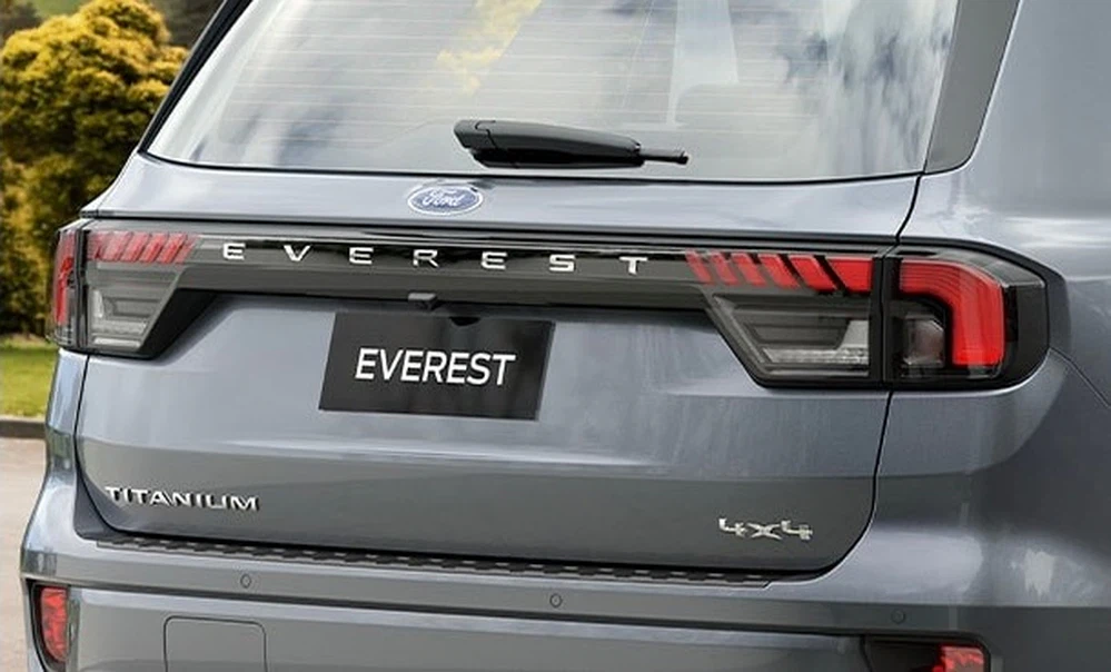 Ford Everest Plantinum